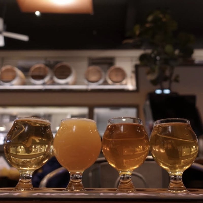 we offer flights of 4 house beer(ALVARADO STREET BREWERY DINNER)