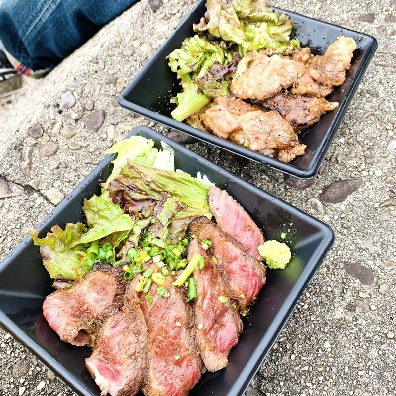 淡路島牛特選ステーキ丼(志知かふぇ )