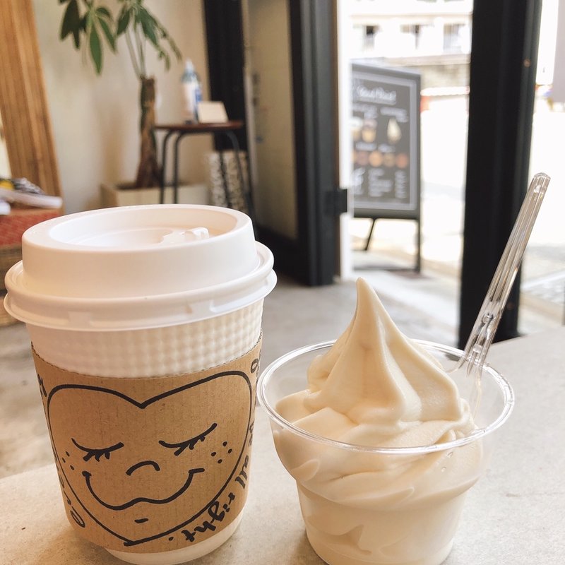 ソイソフトクリーム＆珈琲(Stand Point)