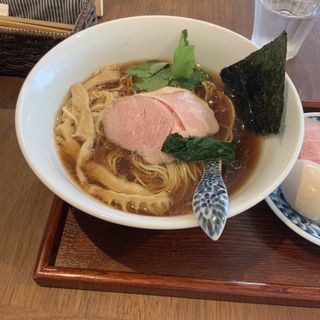 醤油そば＋豚肩ロース(メンドコロ キナリ)