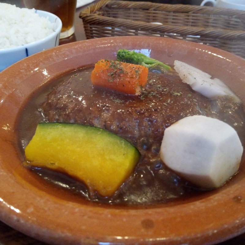 煮込みハンバーグ(エルベ)