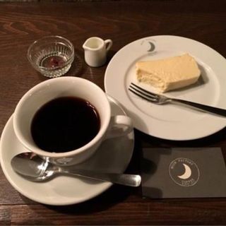 チーズケーキ(MOON FACTORY COFFEE)