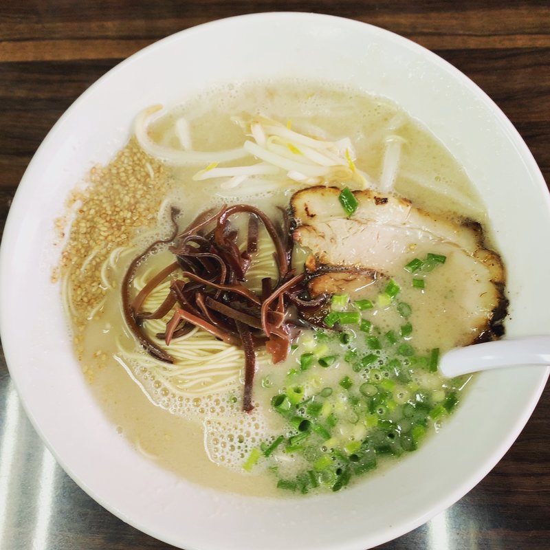 とんこつラーメン(一心亭 )