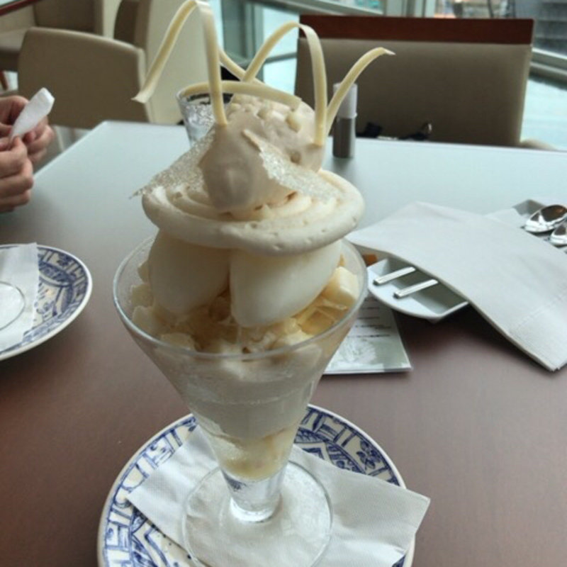 パフェパレドオールぶらん(CHOCOLATIER PALET D'OR ショコラティエ パレ ド オール)