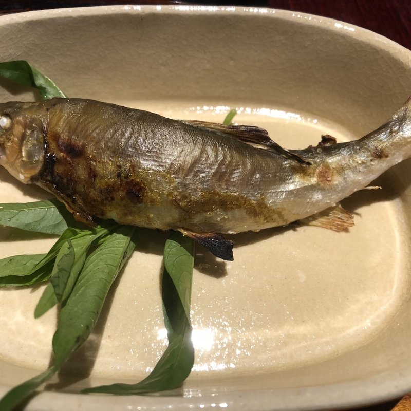 長良川天然鮎の塩焼(銀座うち山)