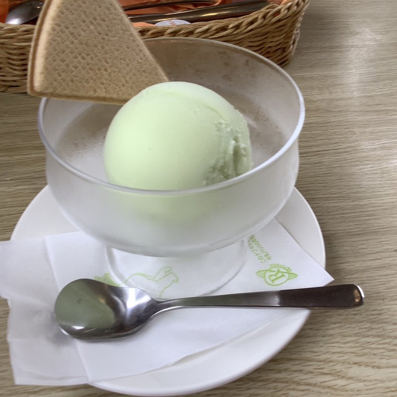 マスカット・オブ・アレキサンドリア・イルジェラート(ロス・アンジェルス(自家農園のあるレストラン))