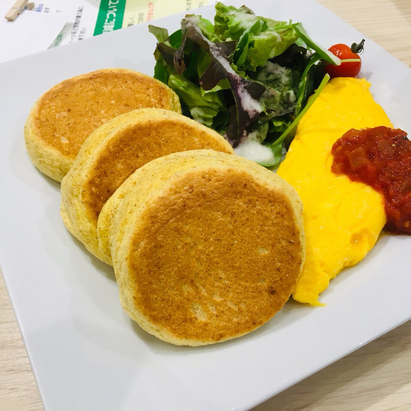 パンケーキ&ふわとろオムレツ(幸せのパンケーキ 名古屋店)