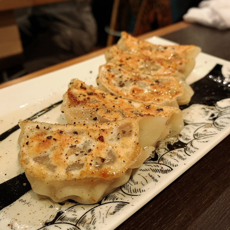 手作り餃子(いけのや)