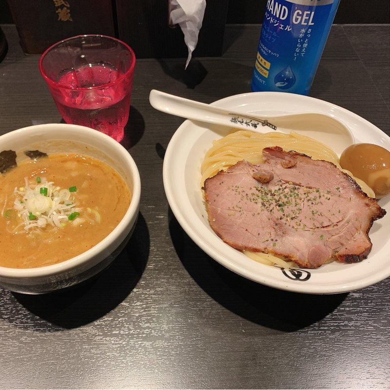 濃厚つけ麺　白(麺屋武蔵 武骨相傳)