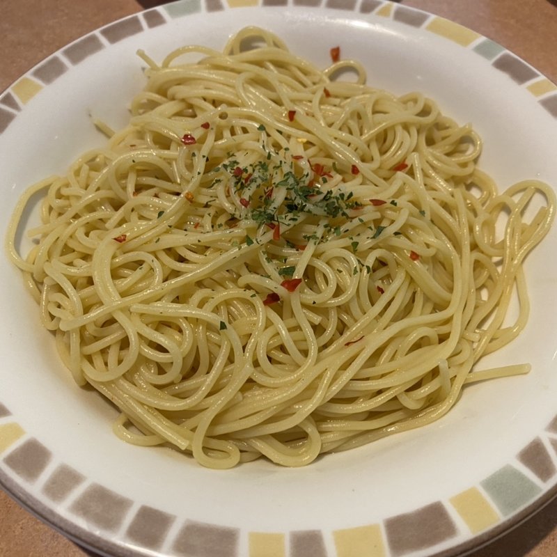 ペペロンチーノ　大盛り(サイゼリヤ 入間市役所前店)