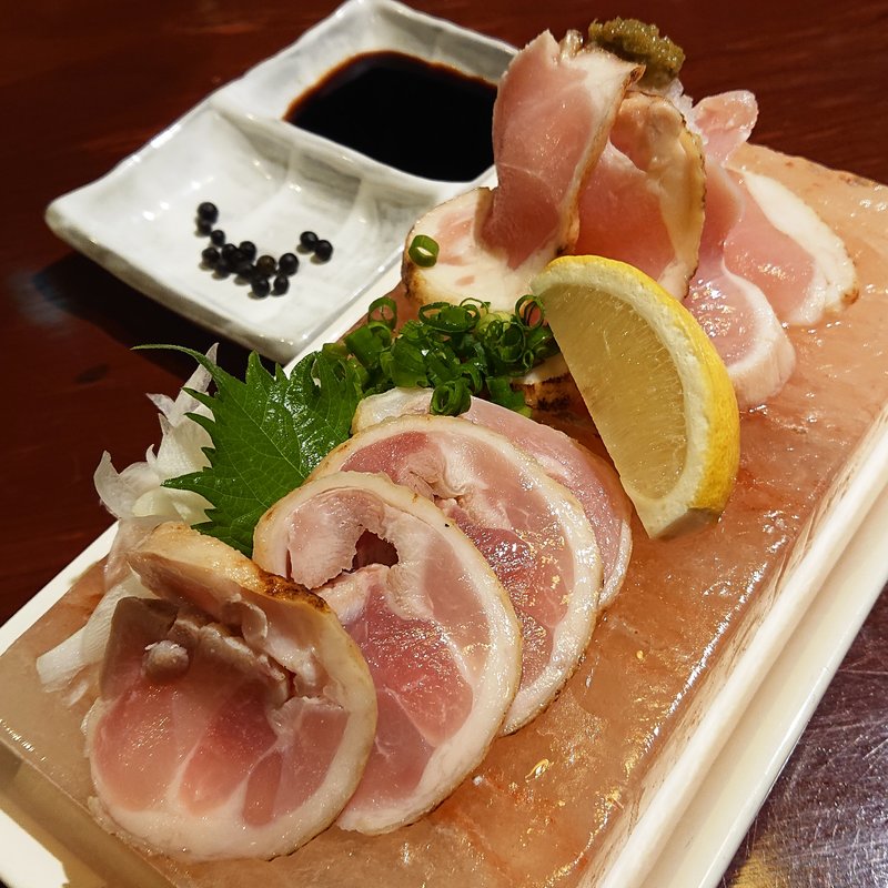 総州 紅楽美のたたき 岩塩盛り(とり鉄　川崎仲見世通り店　)