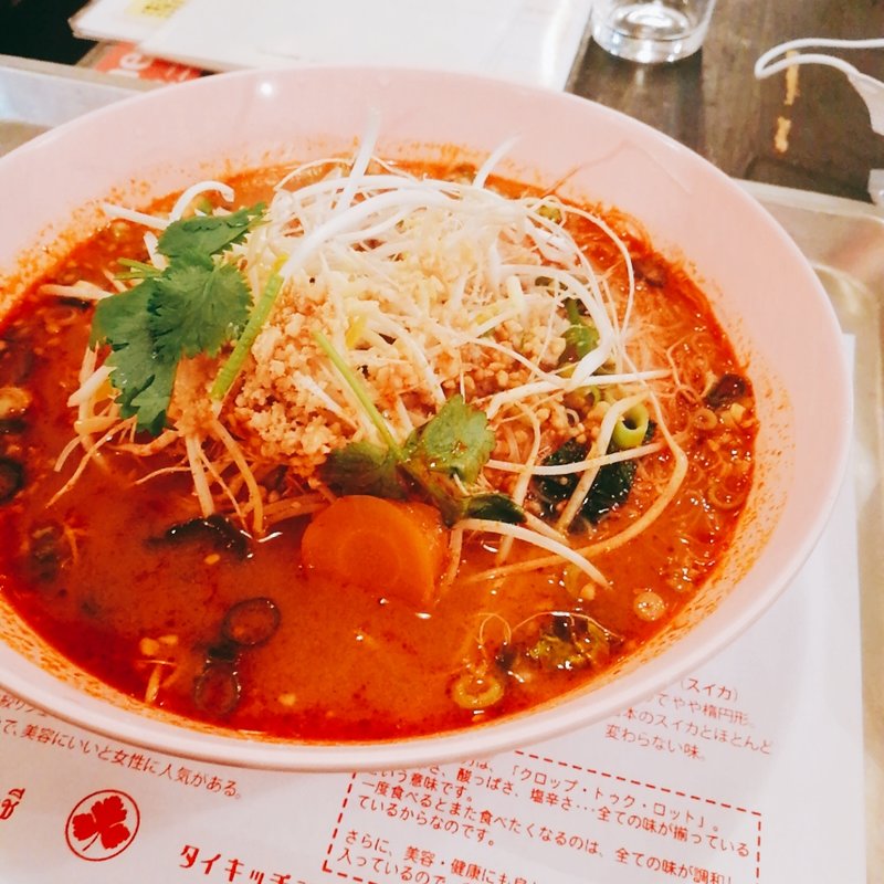 トムヤムラーメン(三条ぱくちー)