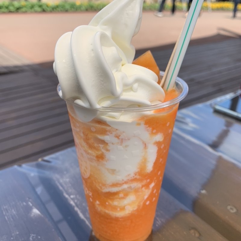 メロンスムージー(ファーム富田)