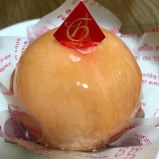 丸ごと桃(シャルル洋菓子店 )