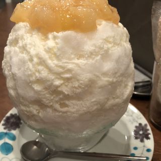 桃レアチーズ(氷処さゆり)