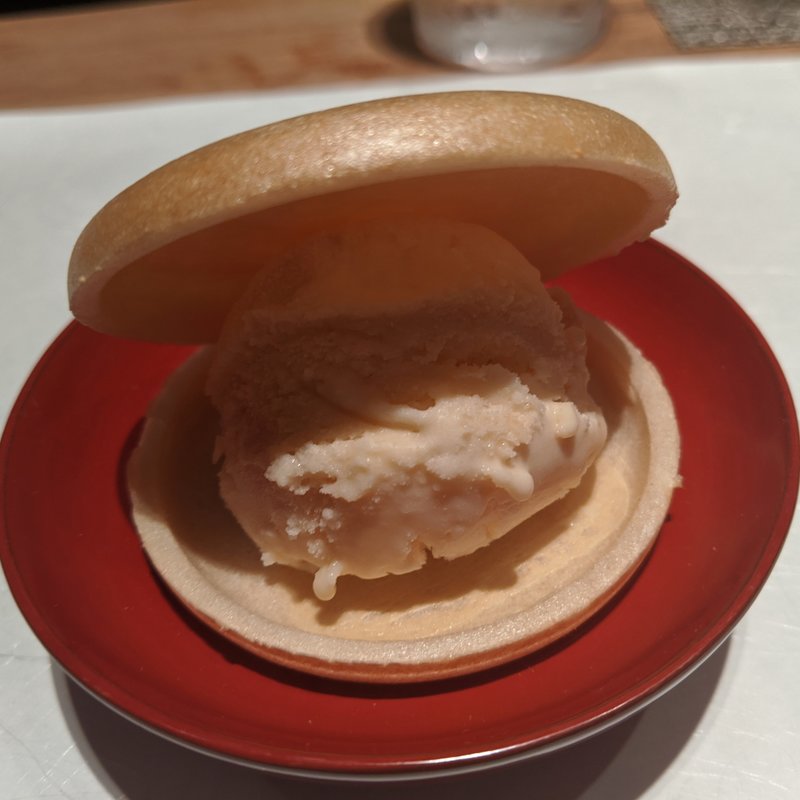 自家製アイスモナカ(曙橋　かず)