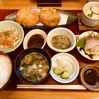 鶏の軟骨入りめんちかつ膳(日本料理 季粋)