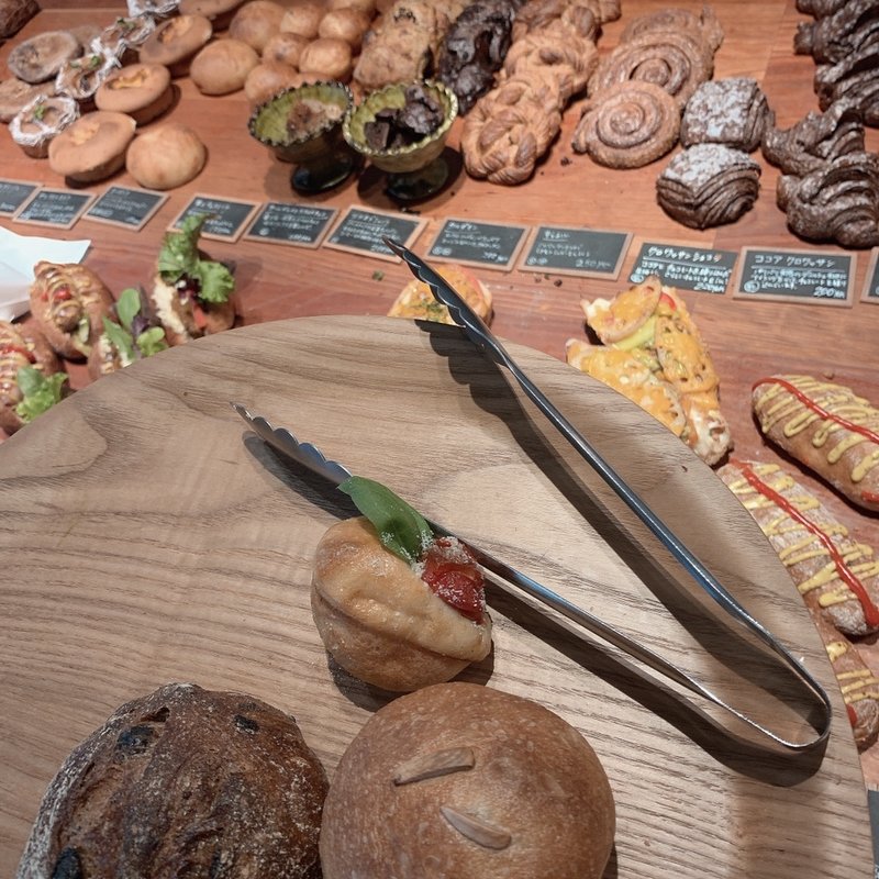 (パンストック天神店)