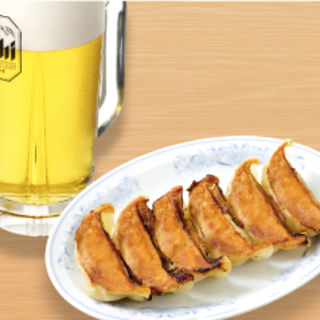 生ビールセット （生ビール中と餃子6個）130円お得！(福しん バス通り店)