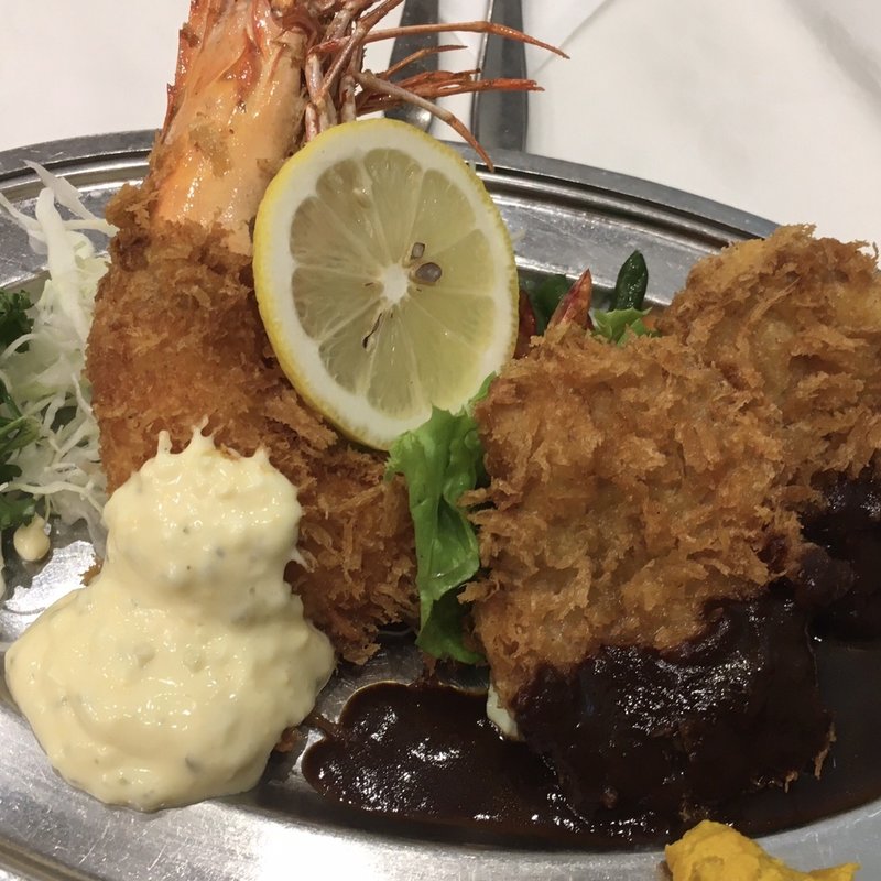 有頭海老とポークカツ(レストラン桂)