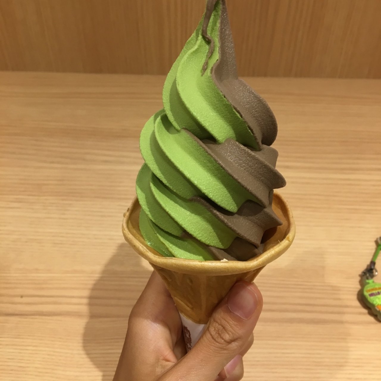 抹茶 ほうじ茶ソフトクリーム 京都宇治茶 錦一葉かふぇ の口コミ一覧 おいしい一皿が集まるグルメコミュニティサービス Sarah