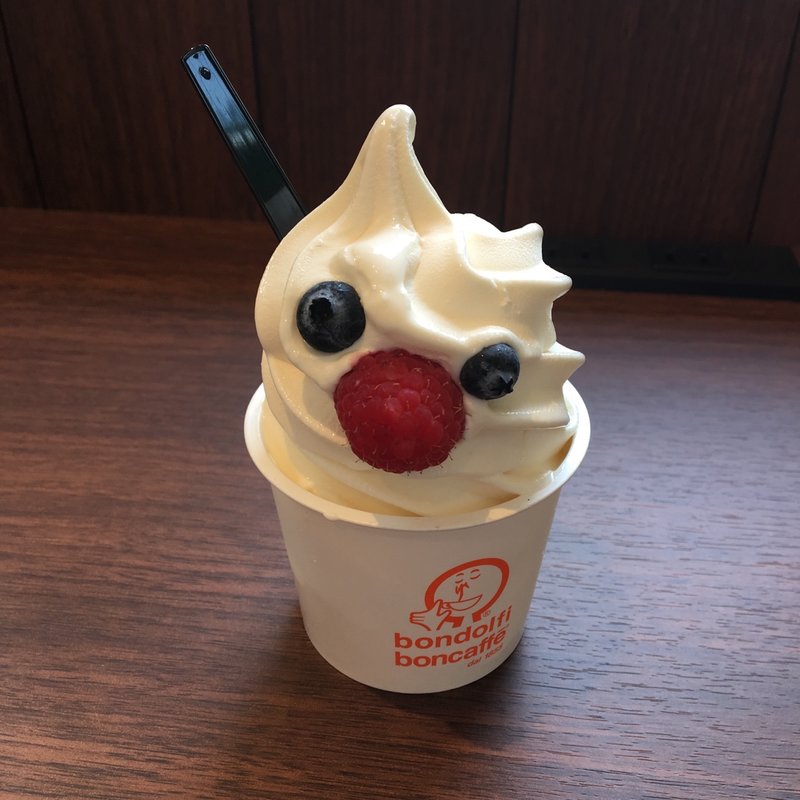 アラゴスタソフト(bondolfi boncaffē ブランズタワーみなとみらい)