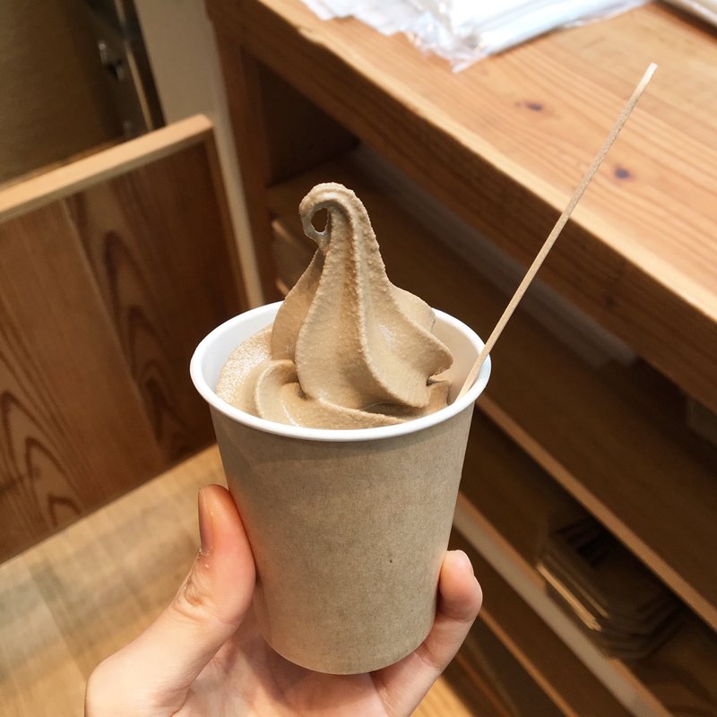 ほうじ茶ソフトクリーム(無印良品銀座)