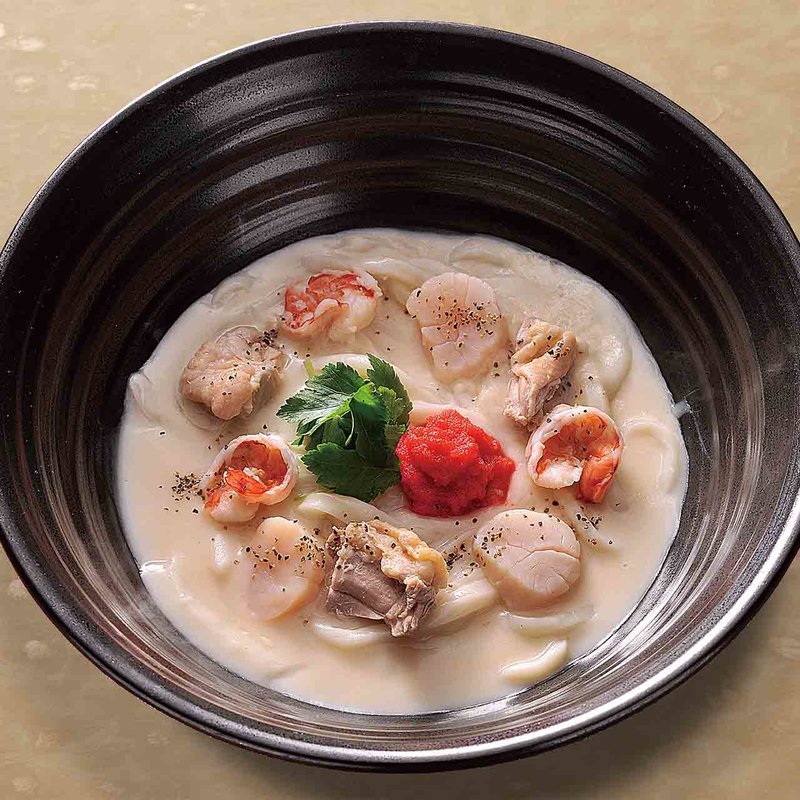 海老、鶏肉、明太子、貝柱 クリーム三昧のおうどん(麺匠の心つくし つるとんたん 宗右衛門町店)