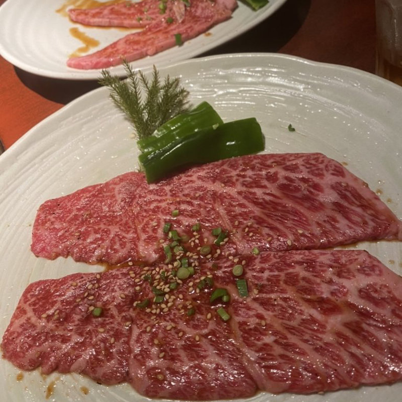 (焼肉紋次郎)