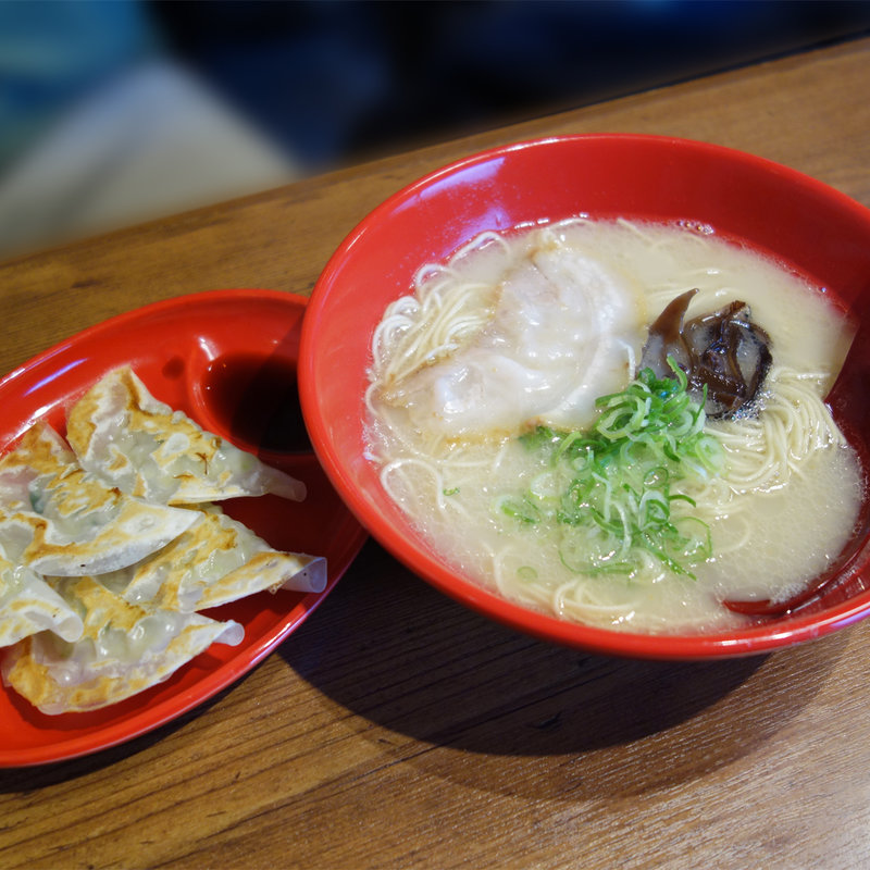 ラーメンセット(博多ラーメン 勝)