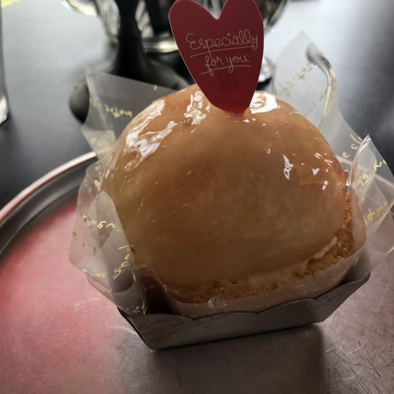 桃のパニエ(パティスリー心結)