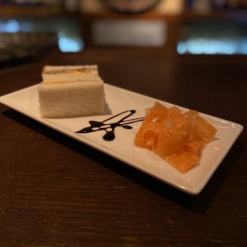 チャーム(サンドイッチ、人参のマリネ)(コントワール （Comptoir）)