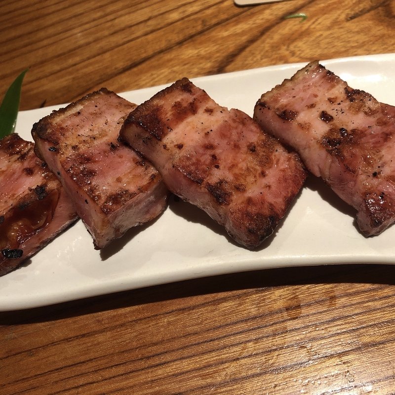 厚切りベーコン炙り焼き(神楽坂 睦)