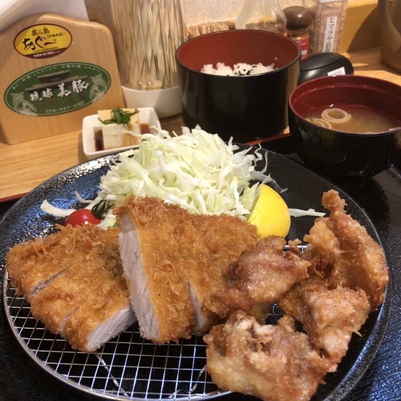 ロースカツ&からあげ定食(美食亭 とんかつ美豚)