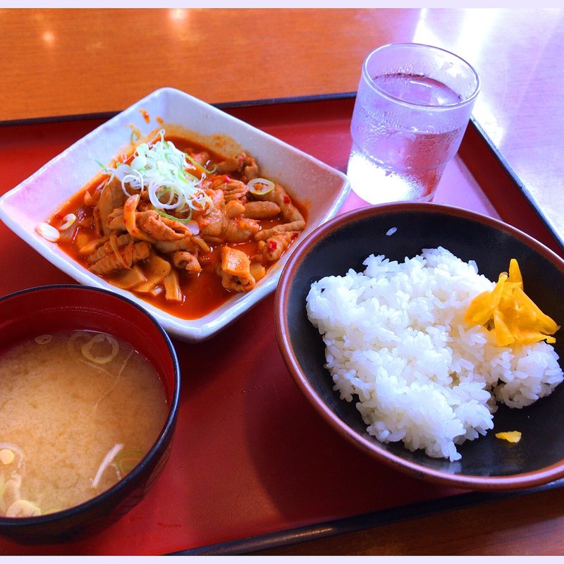 赤パンチ単品＋ごはん＆味噌汁(山田うどん食堂 船橋米ヶ崎店)