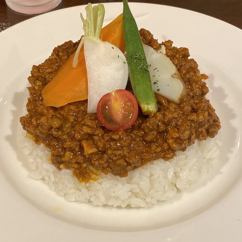 ローベンドライカレー(ロールキャベツとハンバーグ専門 Kitchen Roven 八丁堀（キッチンローブン八丁堀）)