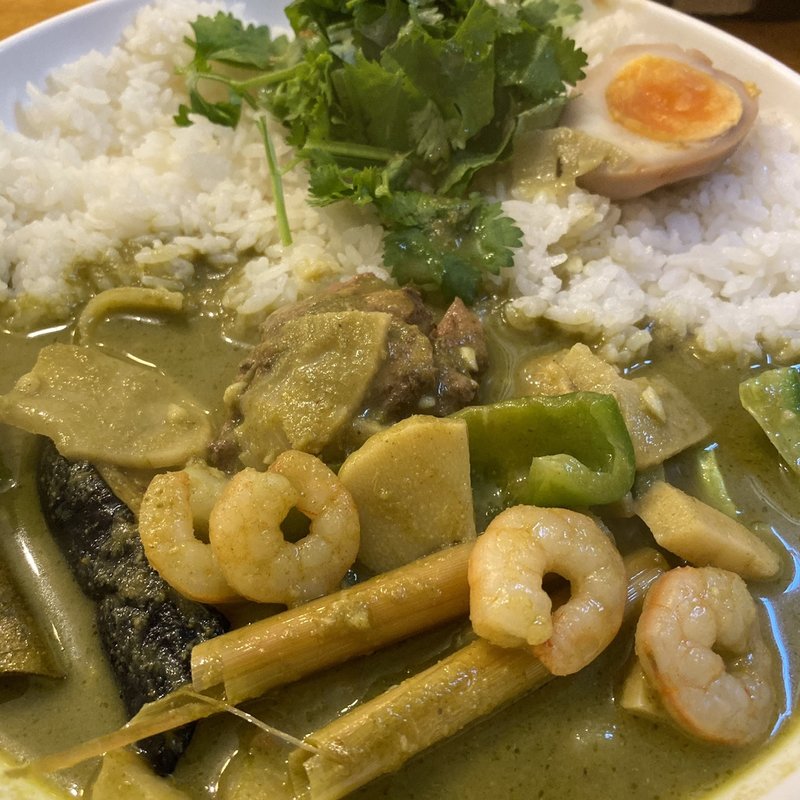 グリーンパクチーカレー(ロダン)