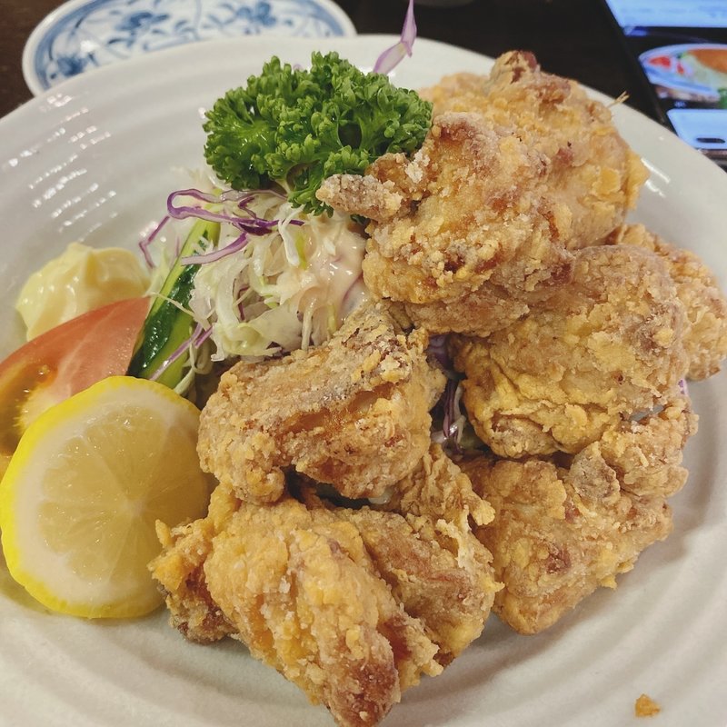 からあげ(もつ焼　稲垣 )