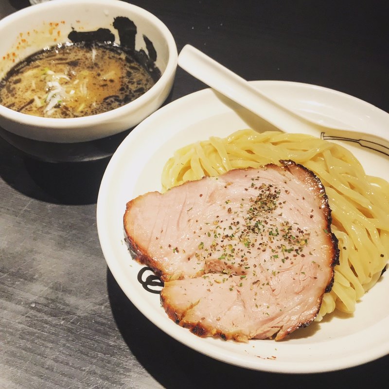 濃厚つけ麺 黒(麺屋武蔵 武骨相傳)