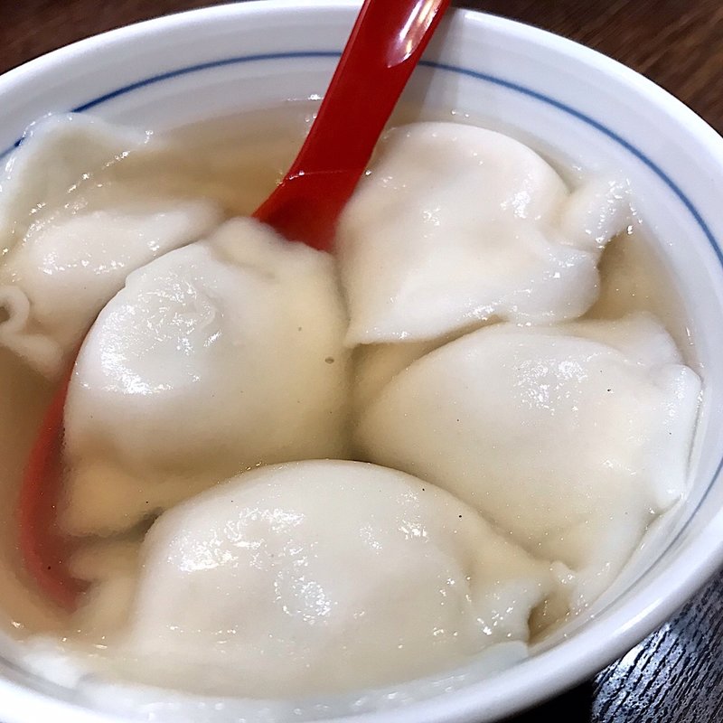 水餃子(典満餃子 （テンマンギョウザ）)