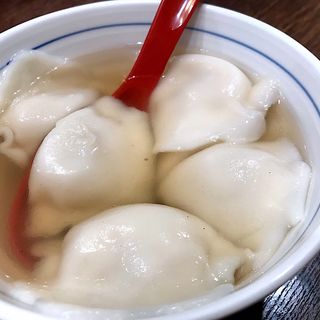 水餃子(典満餃子 （テンマンギョウザ）)