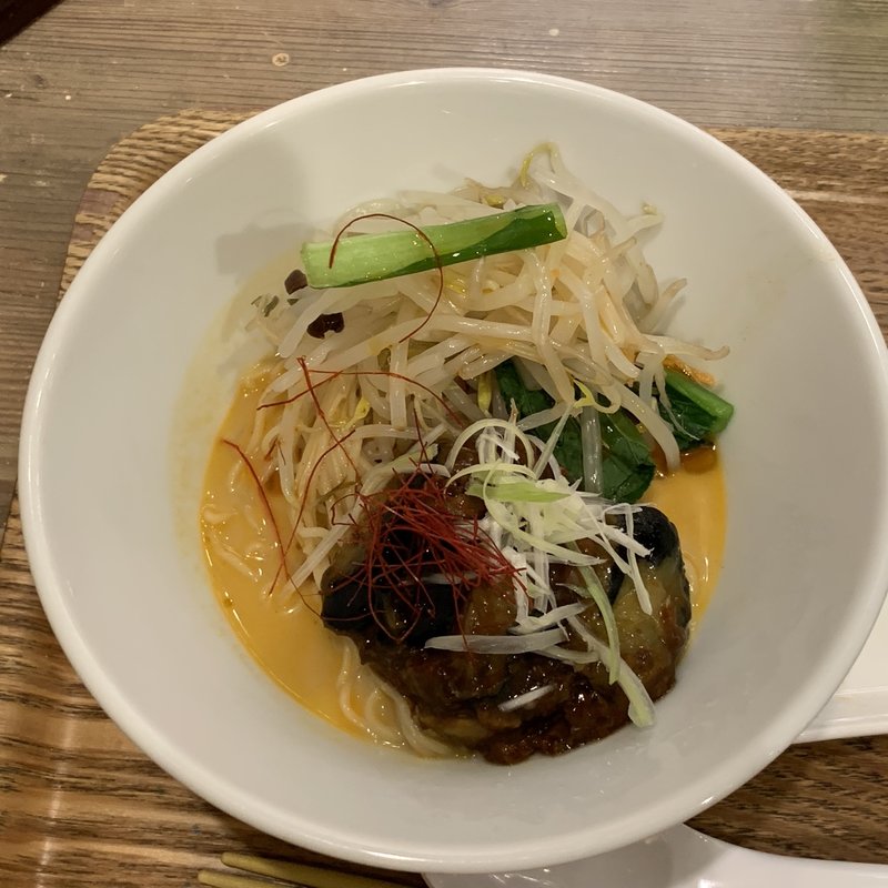 冷やし麻婆たんたん麺(T'sたんたん エキュート上野)