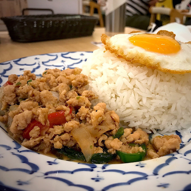 鶏ガパオ(東京ガパオ エスパル仙台店)