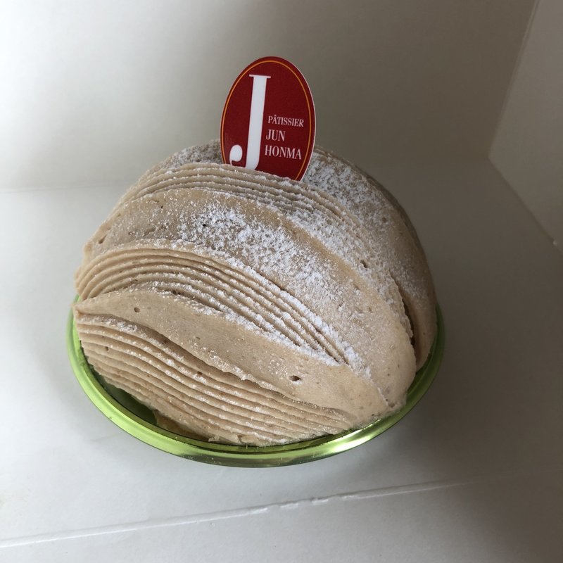 くじら山のモンブラン(パティシエ ジュン ホンマ 高円寺駅前店)