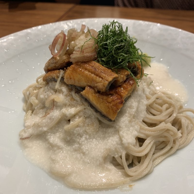 鰻ととろろの冷やしそば(蕎麦五反)