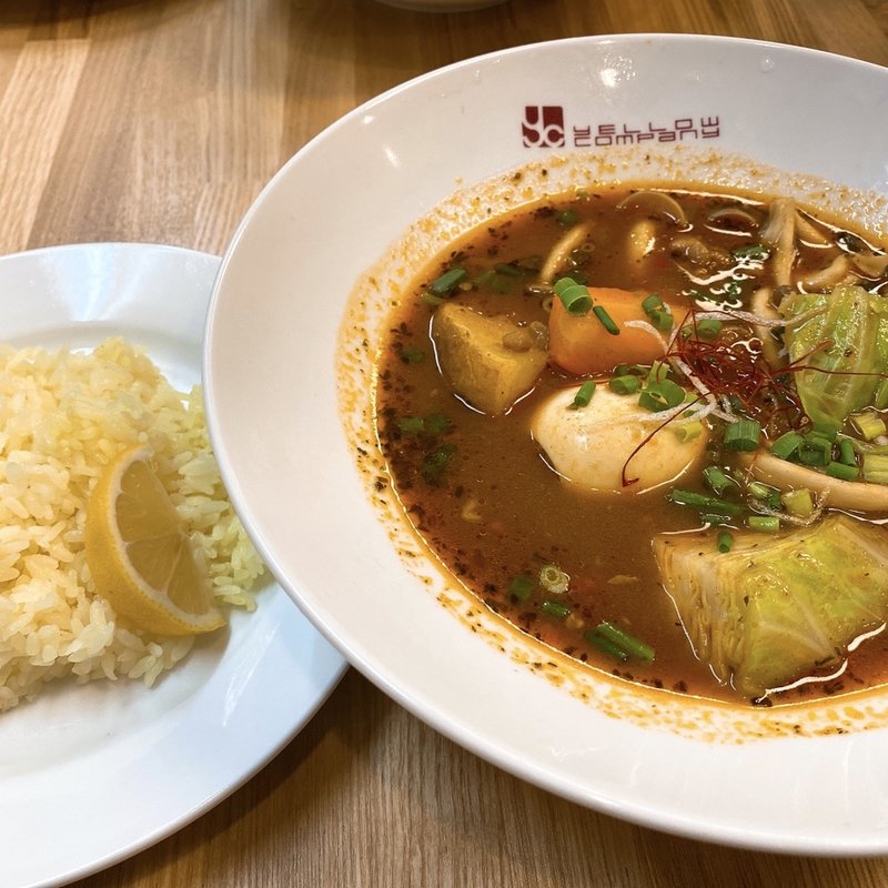 納豆スープカレー(イエローカンパニー 新宿店)