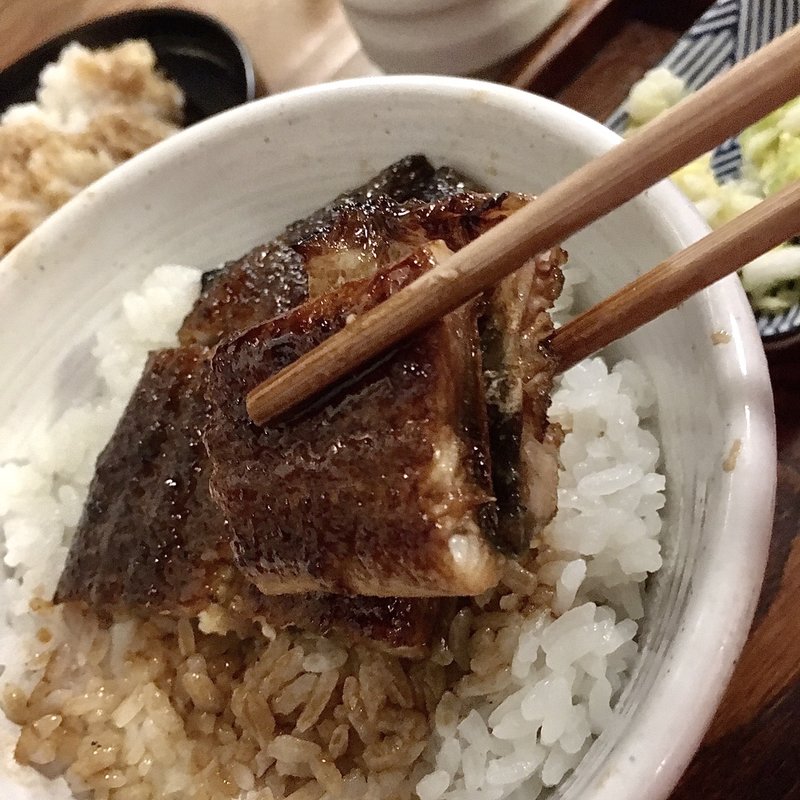 うな丼 にぶいち(1/2尾) (大衆鰻料理屋 阡屋)