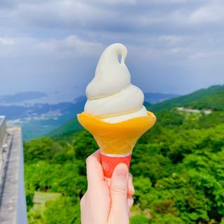 天空ソフトクリーム(朝熊茶屋 )