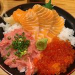 海鮮丼(とら天 沼津本店 )