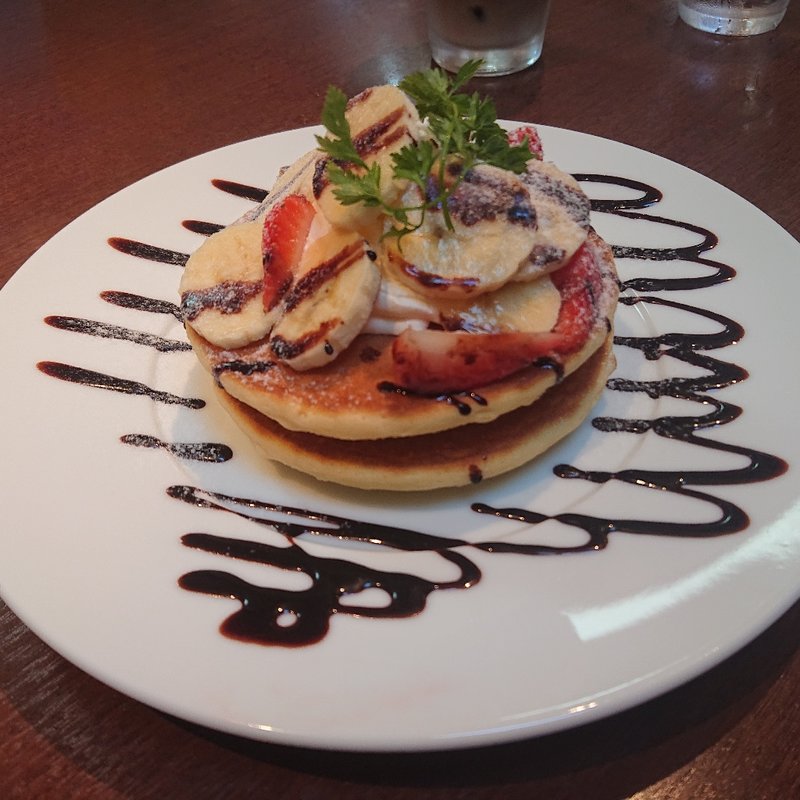 苺＆バナナパンケーキ(トスカチーナ 柳月)